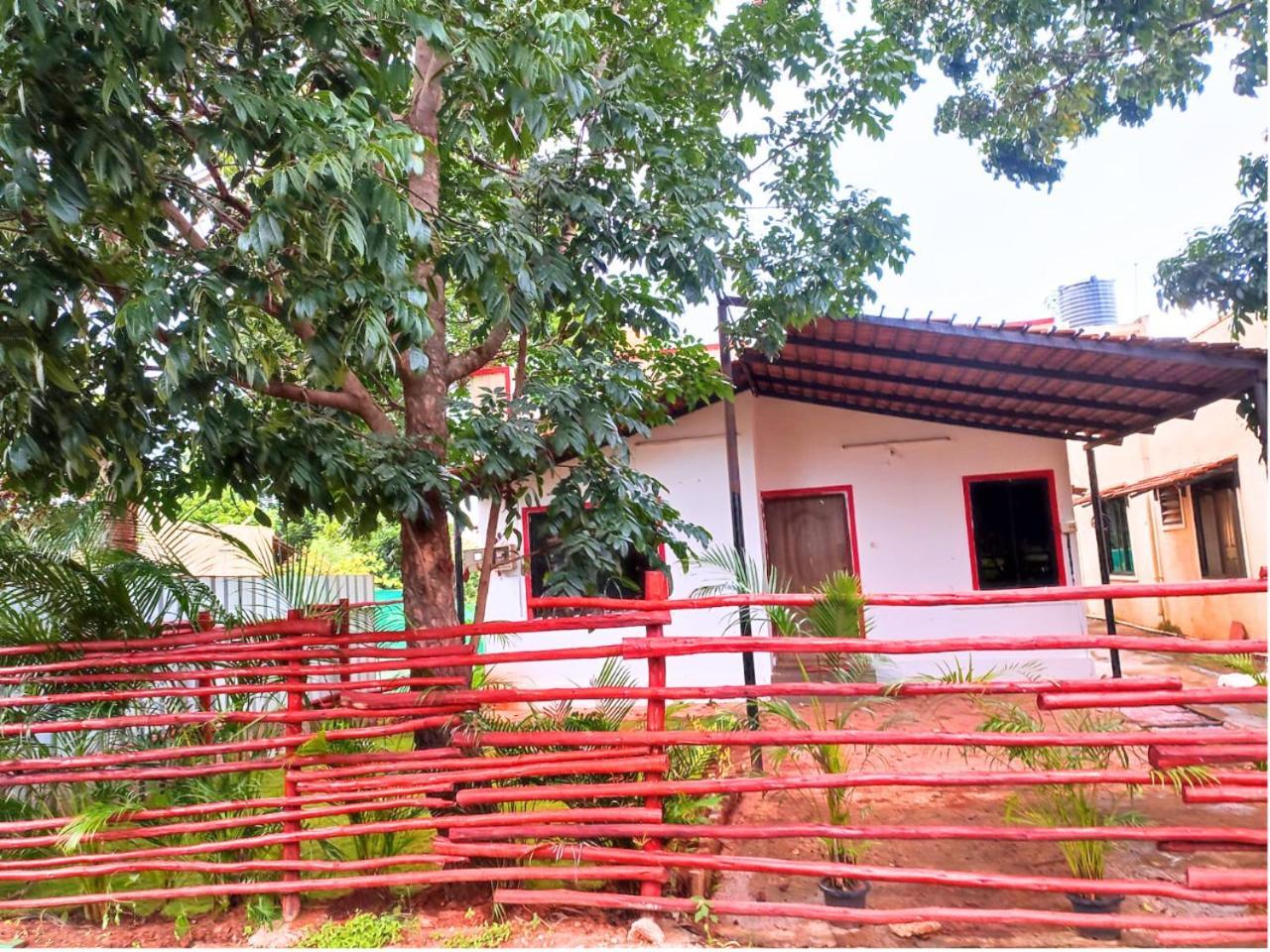 Golden Magnolia Homestay Bengaluru Zewnętrze zdjęcie